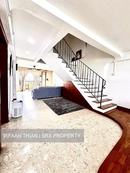 Blk 548 Jurong West Street 42 (Jurong West), HDB Executive #490828311